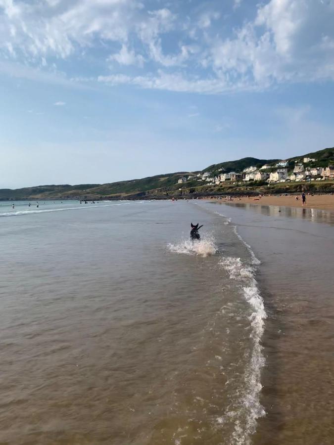8 Middlecombe - Luxury Apartment At Byron Woolacombe, Only 4 Minute Walk To Woolacombe Beach! Exterior photo